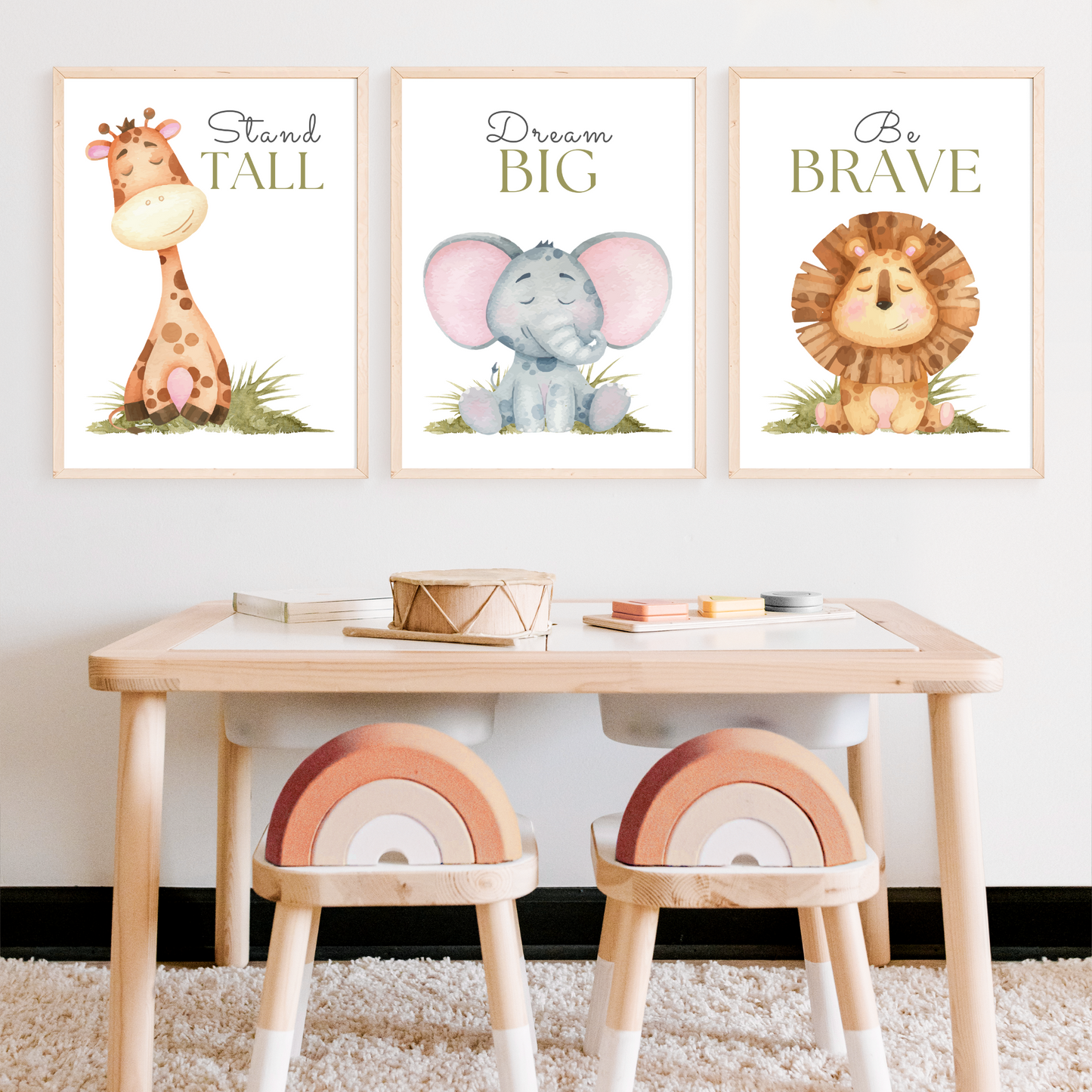 Safari Animals Print Set of 3 - Lion, Elephant, and Giraffe